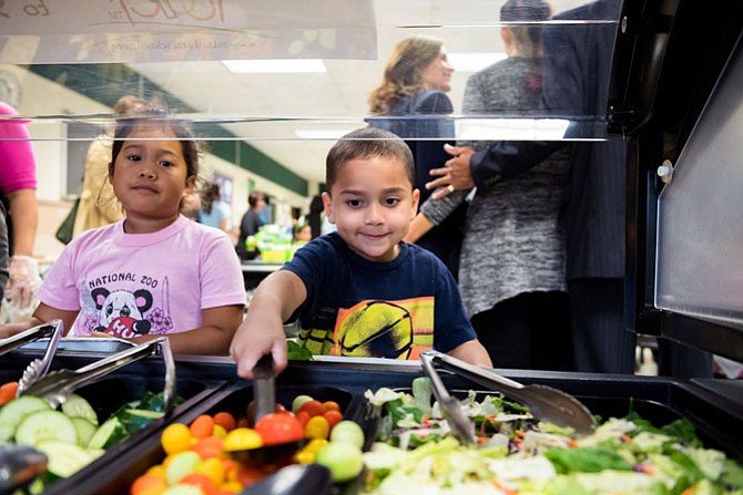 ‘Real Food For Kids’ Salad Bar Opens at Great Falls Elementary Schools to Serve ‘Real Food for Kids’
